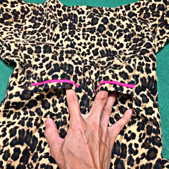 NWOT - Fabdog Leopard Print Pajamas for Dog Pet - Picture 5 of 10